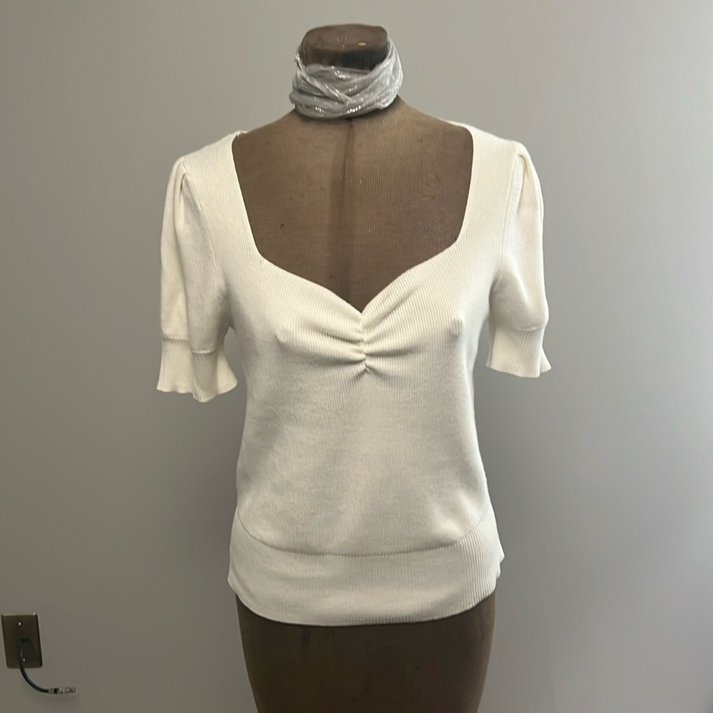 Super Soft Sweetheart Sweater SZ M